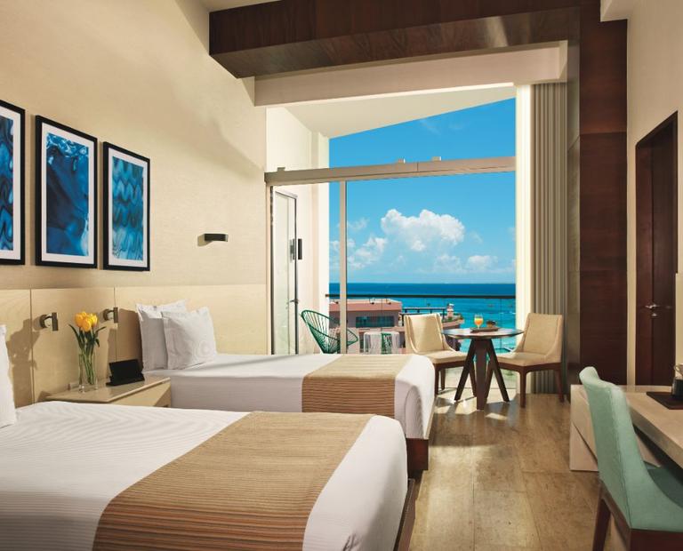 Altitude suite Krystal Grand® Cancún All Inclusive Hotel