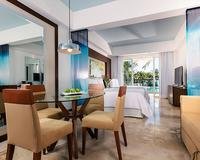 Junior suite pool view Hotel Krystal Grand® Nuevo Vallarta