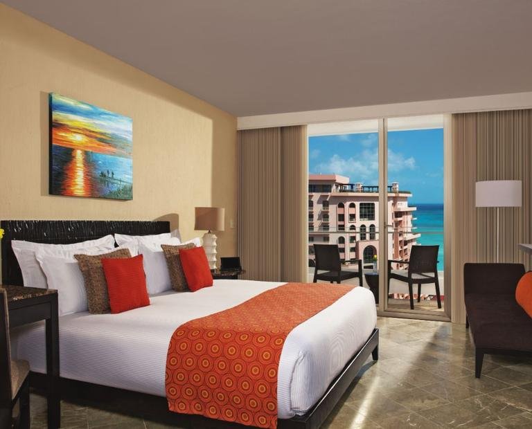 Estándar vista parcial al mar Hotel Krystal Grand® Cancún All Inclusive